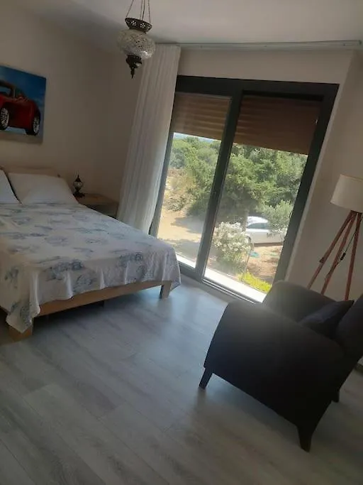 Sifne Yali'Da 4 Oda 9Kisi Yatak Kapasite Manzarali Çeşme 0*,