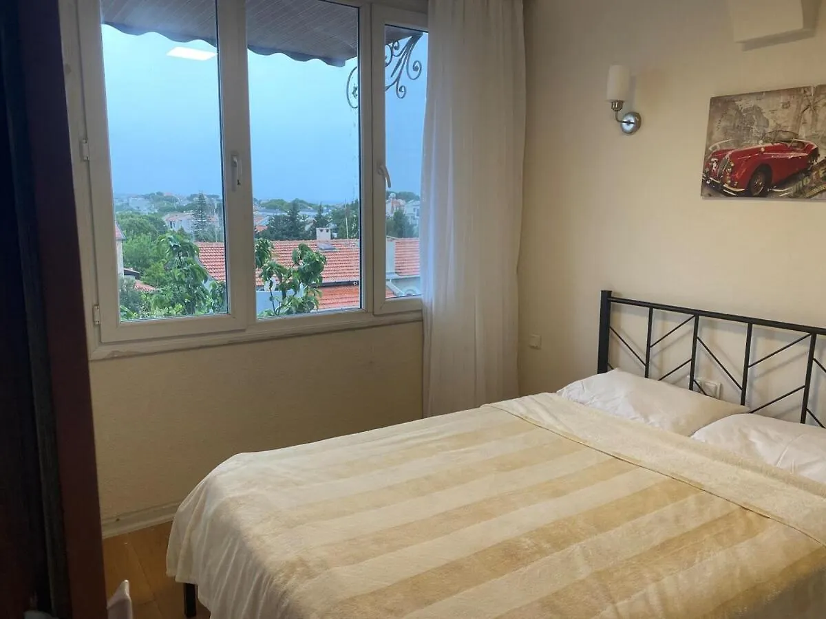 Σπίτι διακοπών Sifne Yali'Da 4 Oda 9Kisi Yatak Kapasite Manzarali Çeşme